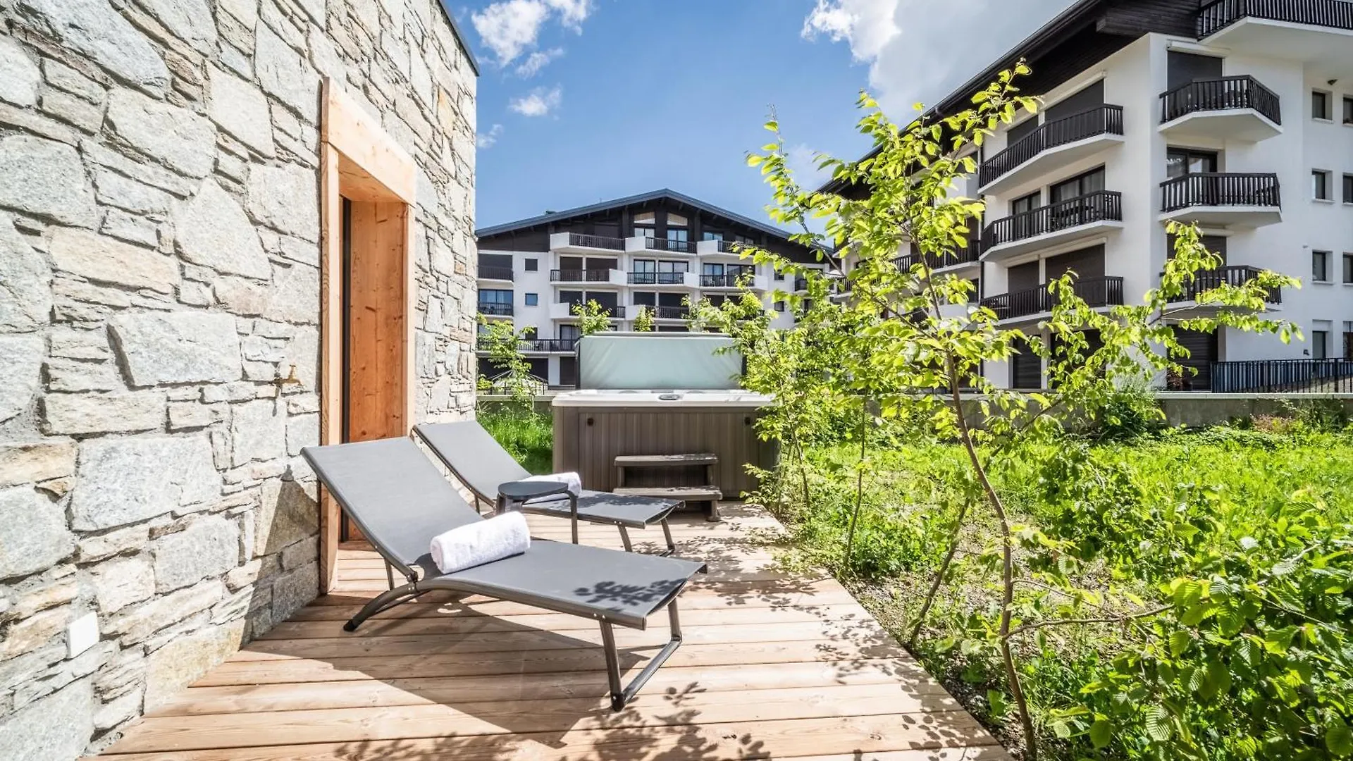 Apartment Poppy Les Gets - By Emerald Stay 0*,  France