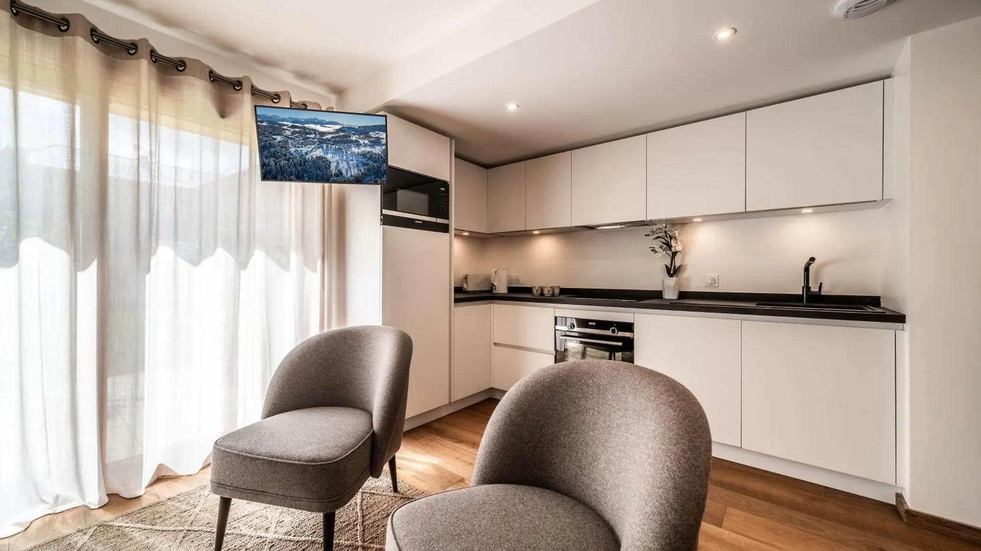 Apartment Poppy Les Gets - By Emerald Stay France